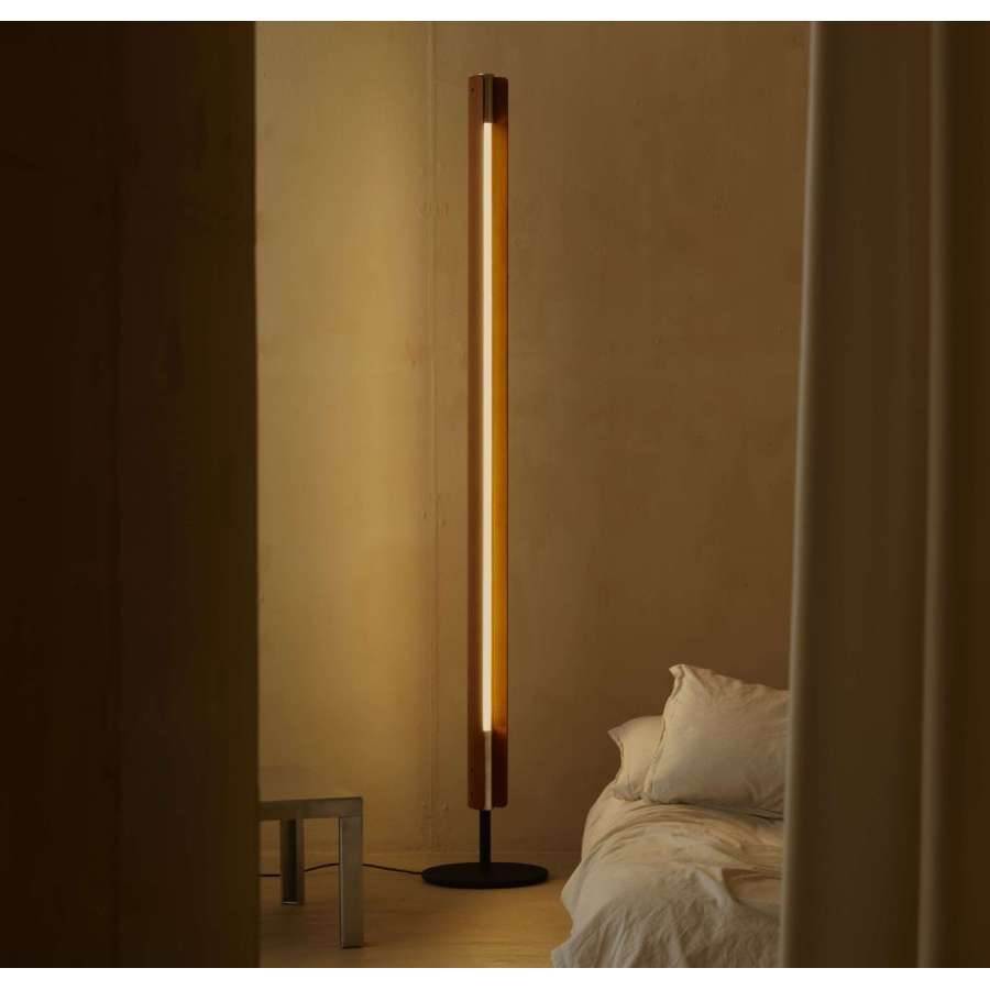 Seki-han D304F01ADEAD1 Floor Lamp