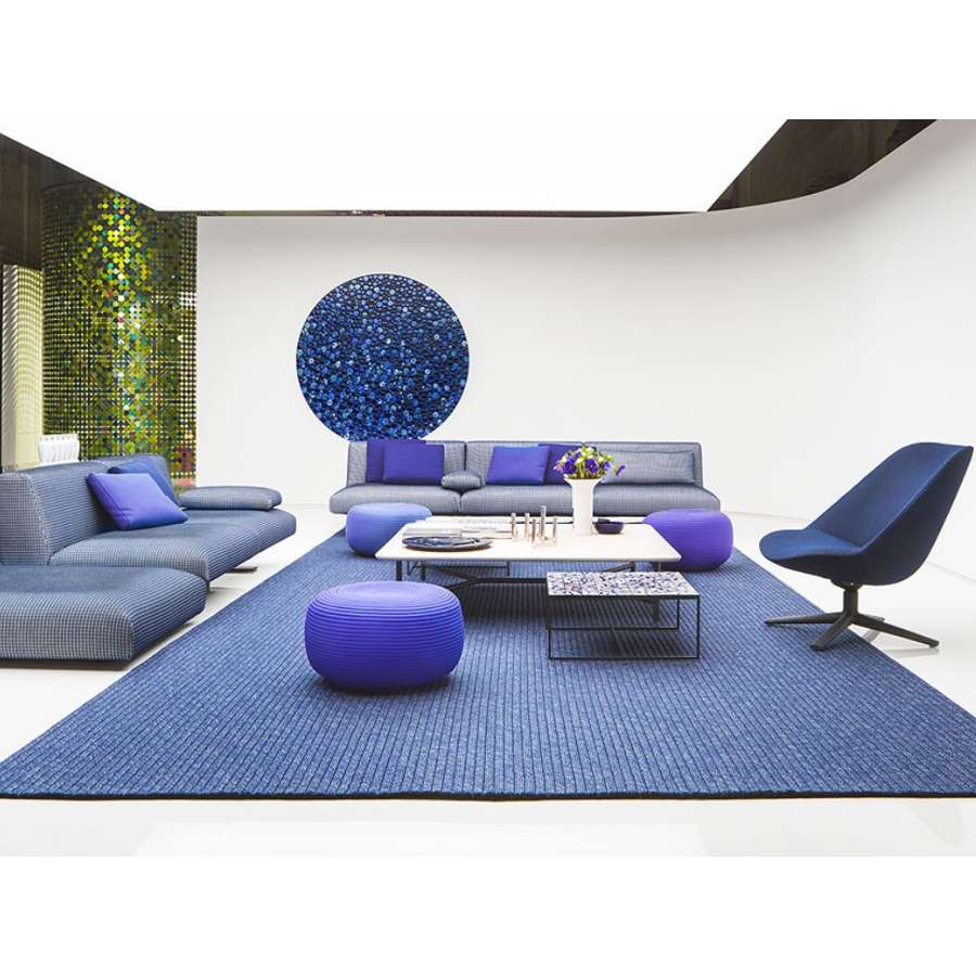 Otto B68C Outdoor Round Pouf
