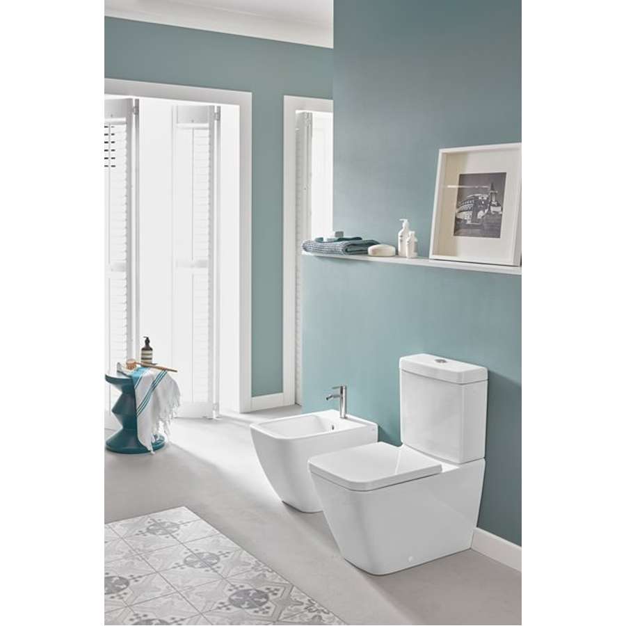 Venticello 4612R001 Close-Coupled Toilet ,with 5707A101 Cistern and 8M22S101 Seat & Cover